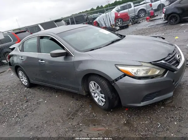 1N4AL3AP6JC117340 2018 NISSAN ALTIMA - Image 1