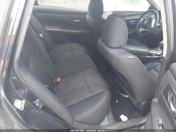1N4AL3AP6JC117564 2018 NISSAN ALTIMA - Image 8