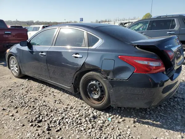 1N4AL3AP6JC117578 2018 NISSAN ALTIMA - Image 2