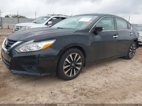 1N4AL3AP6JC121842 2018 NISSAN ALTIMA - Image 2
