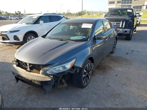 1N4AL3AP6JC122215 2018 NISSAN ALTIMA - Image 2