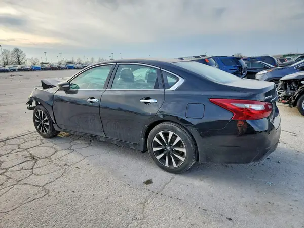 1N4AL3AP6JC125499 2018 NISSAN ALTIMA - Image 2