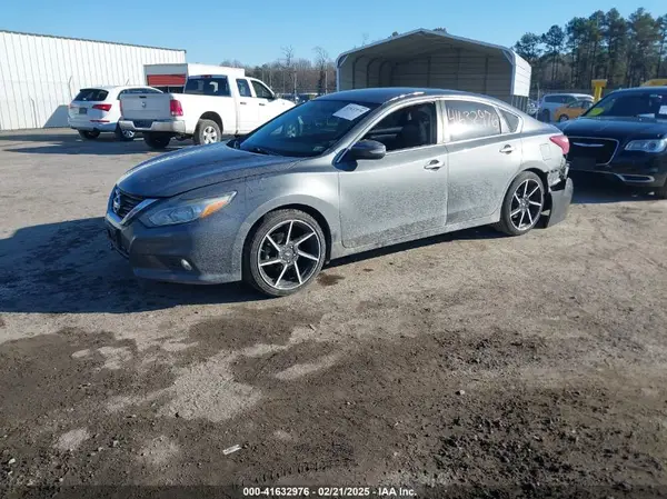 1N4AL3AP6JC130041 2018 NISSAN ALTIMA - Image 2
