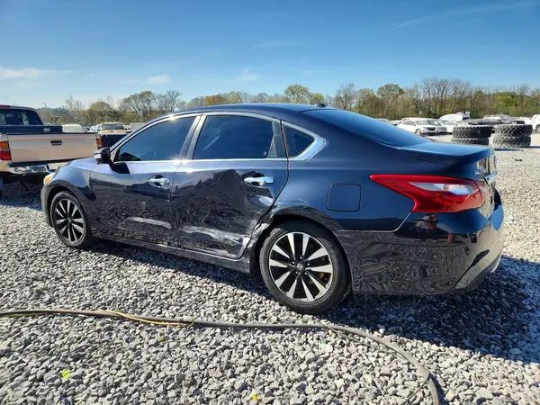 1N4AL3AP6JC131173 2018 NISSAN ALTIMA - Image 2