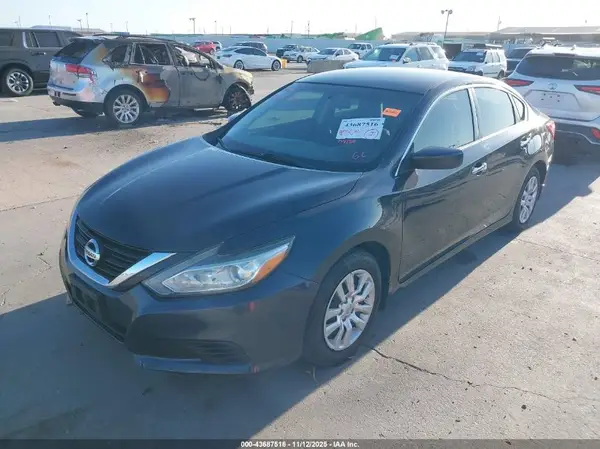 1N4AL3AP6JC132002 2018 NISSAN ALTIMA - Image 2