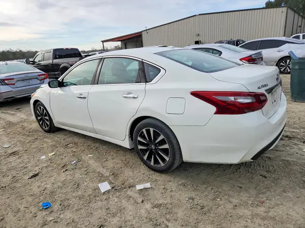 1N4AL3AP6JC132274 2018 NISSAN ALTIMA - Image 2