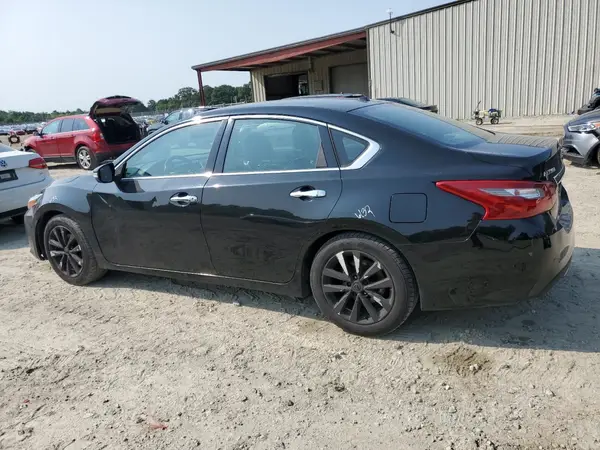 1N4AL3AP6JC133716 2018 NISSAN ALTIMA - Image 2