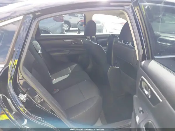 1N4AL3AP6JC135742 2018 NISSAN ALTIMA - Image 8
