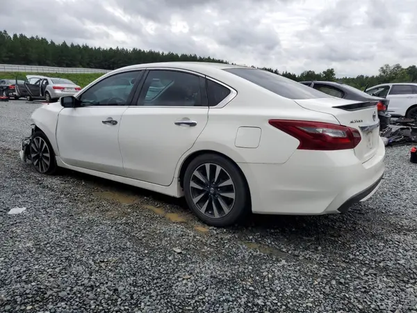 1N4AL3AP6JC138012 2018 NISSAN ALTIMA - Image 2