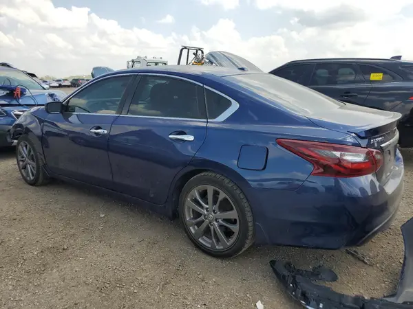 1N4AL3AP6JC143355 2018 NISSAN ALTIMA - Image 2