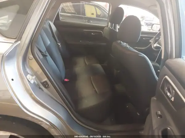 1N4AL3AP6JC143839 2018 NISSAN ALTIMA - Image 8