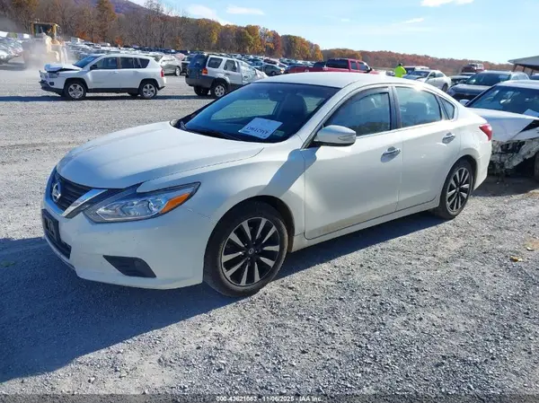1N4AL3AP6JC144392 2018 NISSAN ALTIMA - Image 2