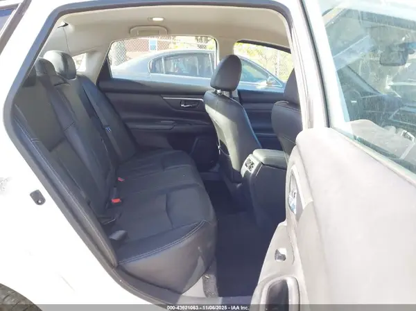 1N4AL3AP6JC144392 2018 NISSAN ALTIMA - Image 8