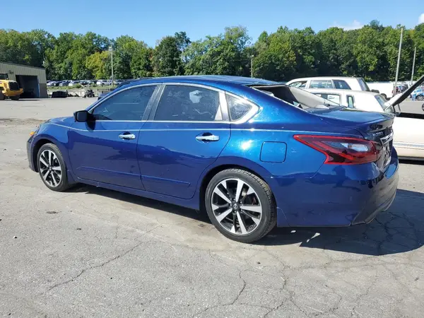 1N4AL3AP6JC147597 2018 NISSAN ALTIMA - Image 2