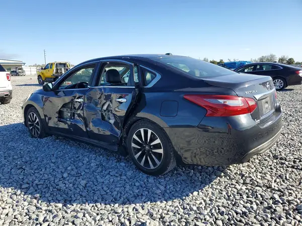 1N4AL3AP6JC148717 2018 NISSAN ALTIMA - Image 2