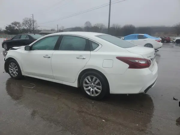 1N4AL3AP6JC151942 2018 NISSAN ALTIMA - Image 2