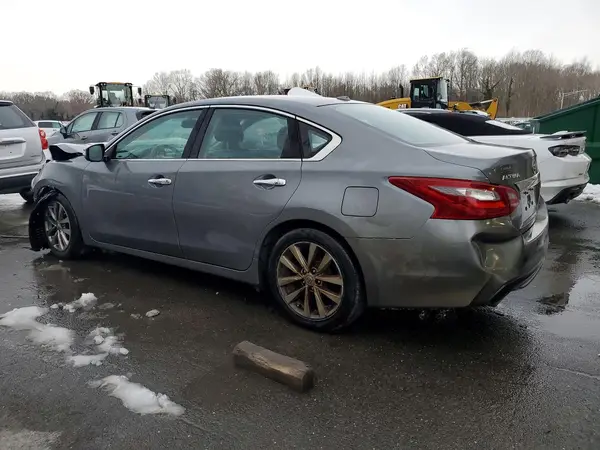 1N4AL3AP6JC153500 2018 NISSAN ALTIMA - Image 2