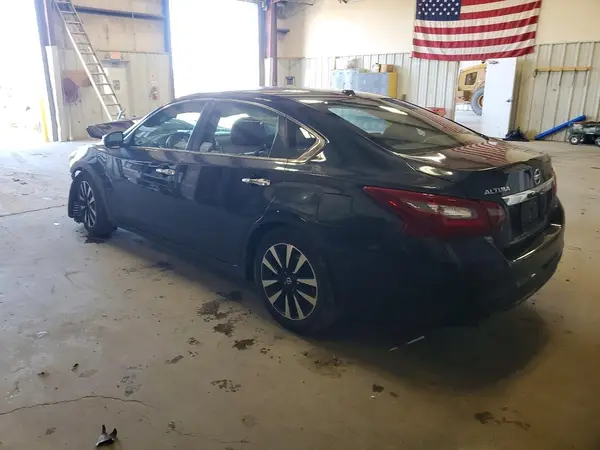 1N4AL3AP6JC155215 2018 NISSAN ALTIMA - Image 2