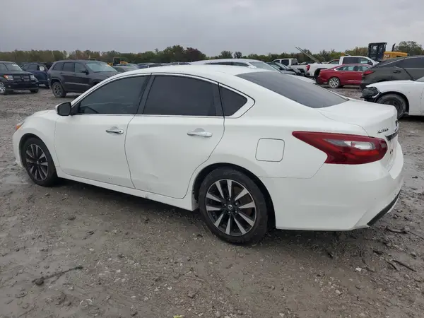 1N4AL3AP6JC155490 2018 NISSAN ALTIMA - Image 2