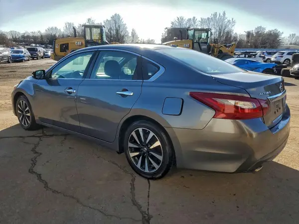 1N4AL3AP6JC156932 2018 NISSAN ALTIMA - Image 2