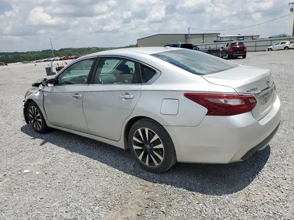 1N4AL3AP6JC158115 2018 NISSAN ALTIMA - Image 2