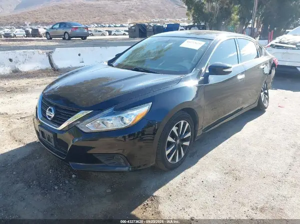 1N4AL3AP6JC160849 2018 NISSAN ALTIMA - Image 2