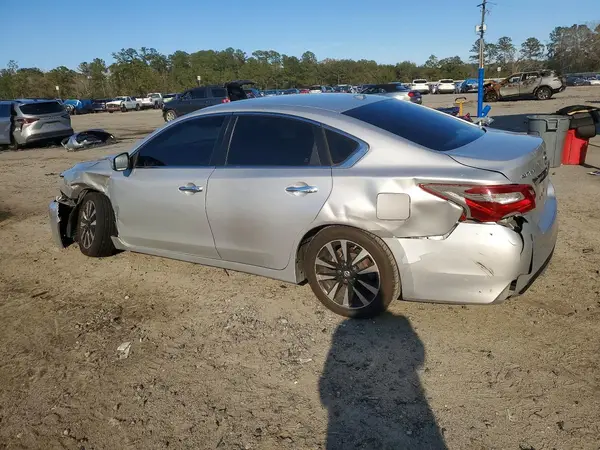 1N4AL3AP6JC161628 2018 NISSAN ALTIMA - Image 2