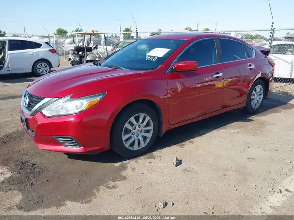 1N4AL3AP6JC162472 2018 NISSAN ALTIMA - Image 2