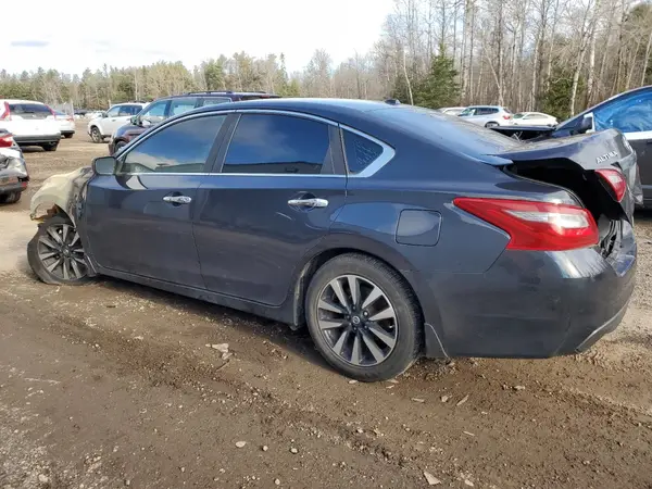 1N4AL3AP6JC162813 2018 NISSAN ALTIMA - Image 2
