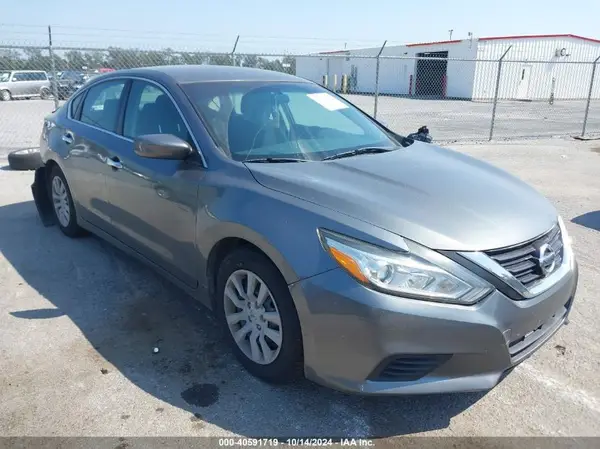 1N4AL3AP6JC163105 2018 NISSAN ALTIMA - Image 1