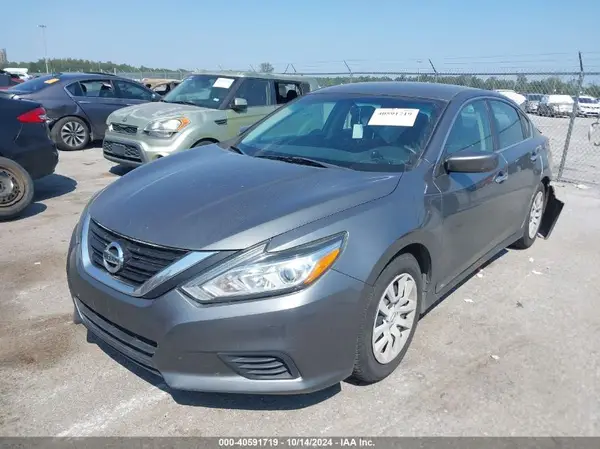 1N4AL3AP6JC163105 2018 NISSAN ALTIMA - Image 2