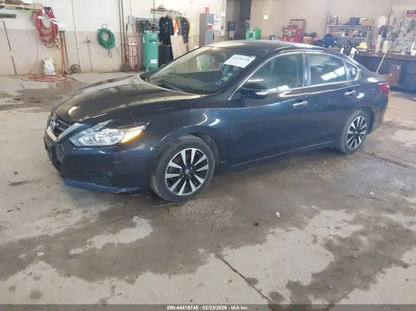 1N4AL3AP6JC166053 2018 NISSAN ALTIMA - Image 2
