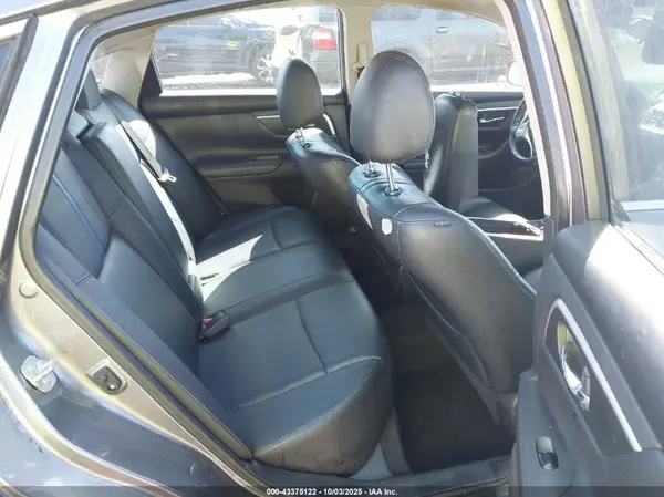 1N4AL3AP6JC166179 2018 NISSAN ALTIMA - Image 8