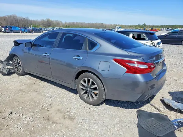 1N4AL3AP6JC166182 2018 NISSAN ALTIMA - Image 2