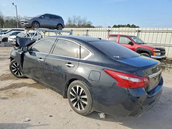 1N4AL3AP6JC166537 2018 NISSAN ALTIMA - Image 2