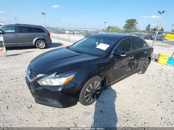 1N4AL3AP6JC166750 2018 NISSAN ALTIMA - Image 2