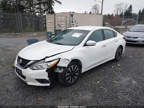 1N4AL3AP6JC167297 2018 NISSAN ALTIMA - Image 2