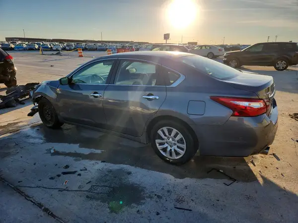 1N4AL3AP6JC168837 2018 NISSAN ALTIMA - Image 2