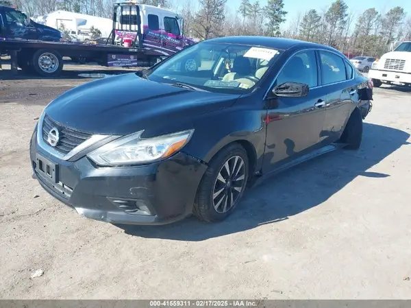 1N4AL3AP6JC172449 2018 NISSAN ALTIMA - Image 2