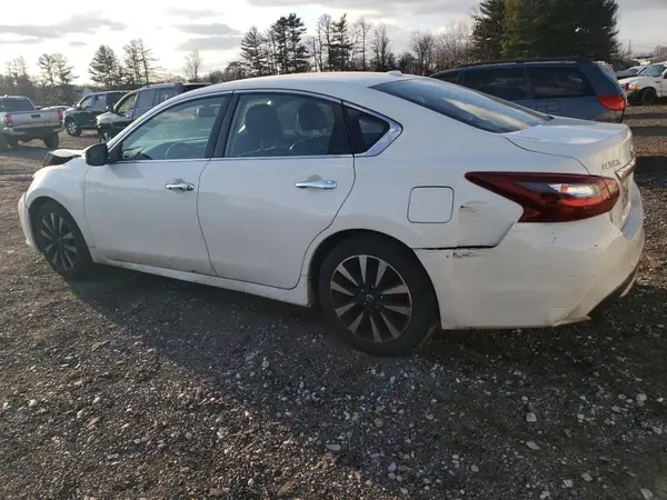 1N4AL3AP6JC173021 2018 NISSAN ALTIMA - Image 2