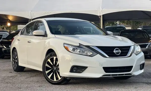 1N4AL3AP6JC174881 2018 NISSAN ALTIMA - Image 2