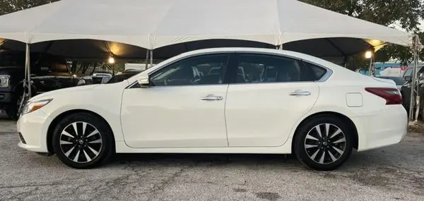 1N4AL3AP6JC174881 2018 NISSAN ALTIMA - Image 8