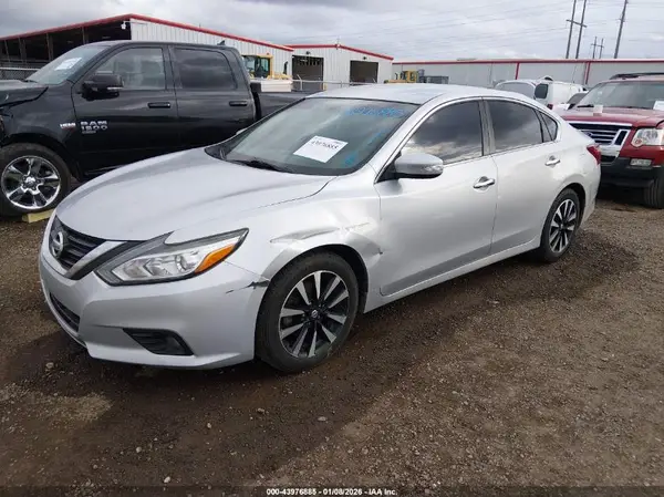 1N4AL3AP6JC176890 2018 NISSAN ALTIMA - Image 2