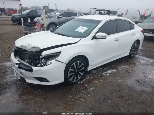 1N4AL3AP6JC177361 2018 NISSAN ALTIMA - Image 2