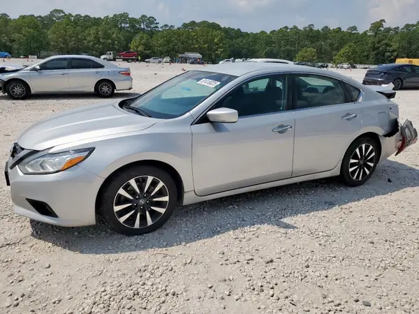 1N4AL3AP6JC179305 2018 NISSAN ALTIMA - Image 1