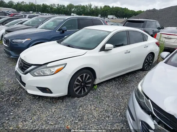 1N4AL3AP6JC180969 2018 NISSAN ALTIMA - Image 2