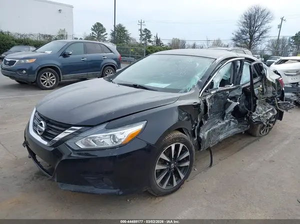 1N4AL3AP6JC184374 2018 NISSAN ALTIMA - Image 2