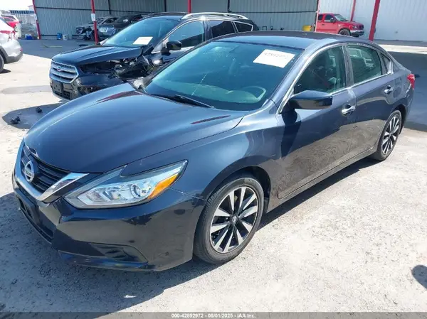1N4AL3AP6JC184570 2018 NISSAN ALTIMA - Image 2