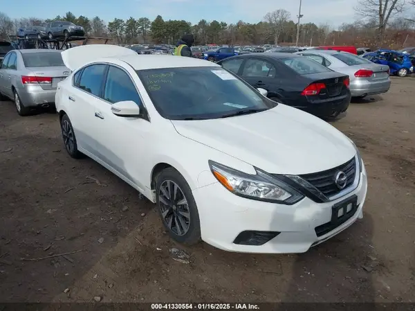 1N4AL3AP6JC184830 2018 NISSAN ALTIMA - Image 1