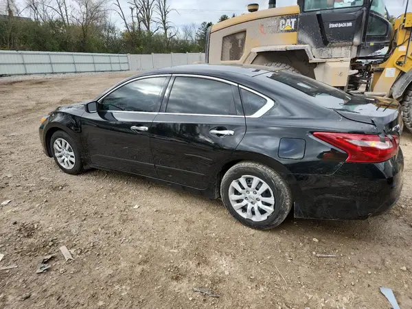 1N4AL3AP6JC186013 2018 NISSAN ALTIMA - Image 2